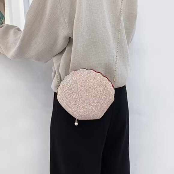 Glam Clam / Sparkle Seashell Crossbody Handbag /Pink- NWT - Picture 12 of 13